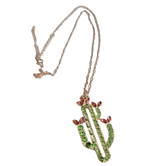 Jewelry - NEW Goldtone Crystal Cactus Pendant Necklace